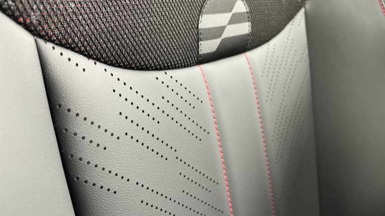 MINI Cooper 135kW E Sport [Level 2] 41kWh 3dr Auto Electric Hatchback